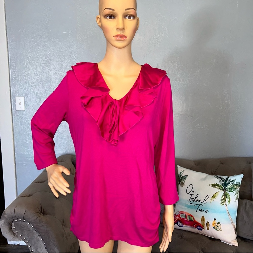 Ralph Lauren Fuchsia Ruffle V-Neck Stretch Blouse Size L
Excellent Condition